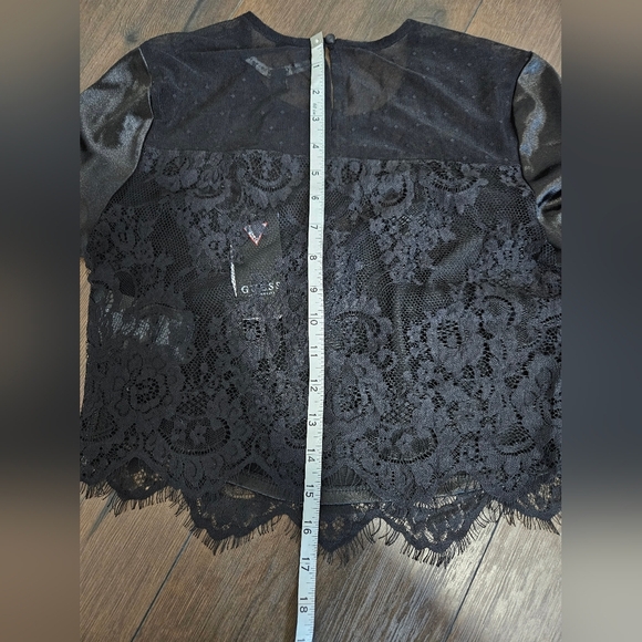 🔴 GUESS Kenzy Lace Crop Top - SIZE S - Picture 12 of 12